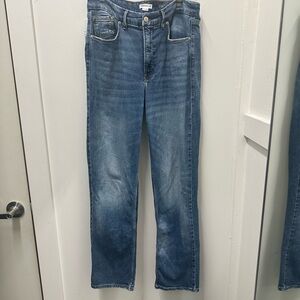 Good American Jeans | Straight
